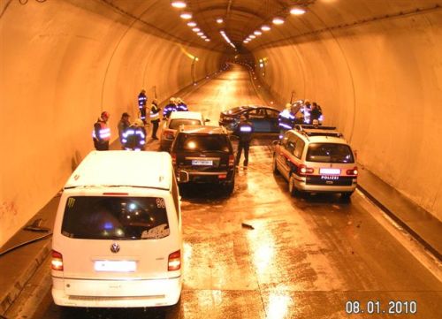 Verkehrsunfall im Spitalertunnel